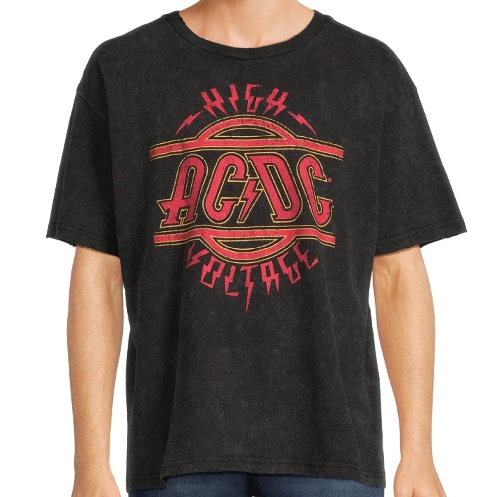 AC/DC oversized band tee size 3XL (price is negotiable)